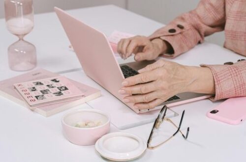 What Are Author Bios and How to Write Them: A Step-By-Step Guide