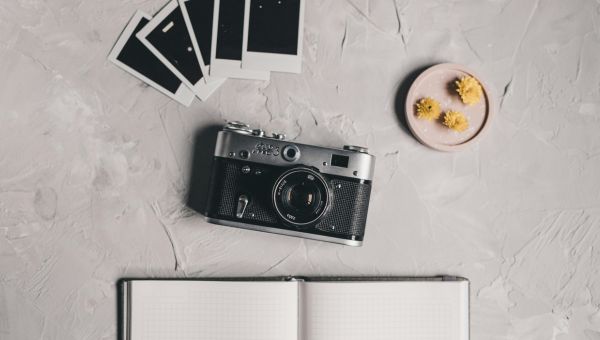 How to Write A Love Triangle That Doesn’t Make Readers Cringe