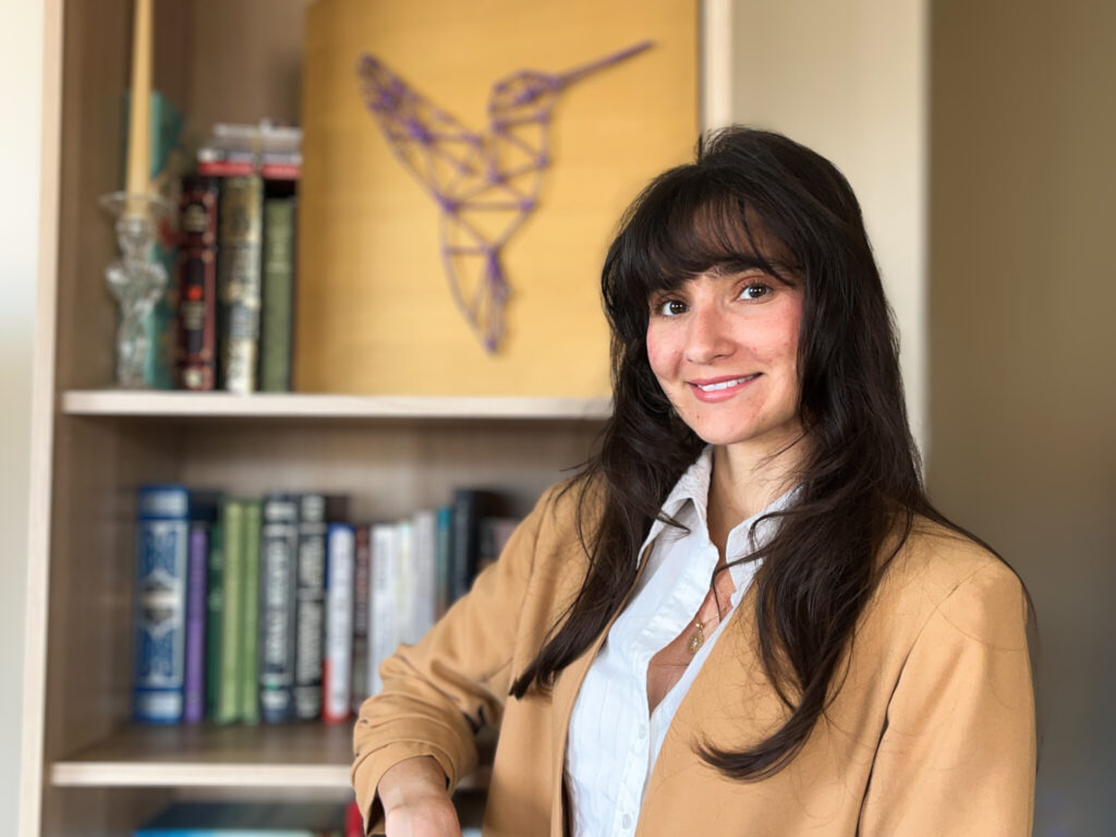 serena montoya, humming hearts publishing